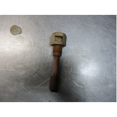 29D021 Low Oil Sending Unit For 05-06 GMC Sierra 1500  5.3